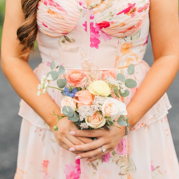 Azazie Kaiden dress in “Abstract Bouquet Floral” - Picture 4 of 4